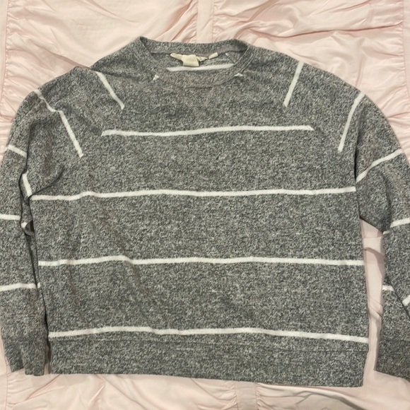 h&m grey and white striped sweater - Picture 2 of 5